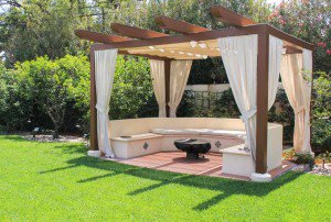 StreitResidence  GardenView